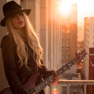 Orianthi (Photo by Dave Stewart)