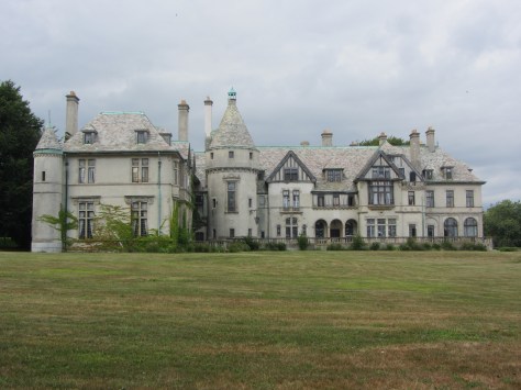 The Collinwood Mansion (PHOTO BY J. KENNEY) 